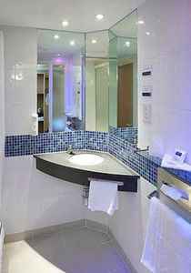 Express By Ihg 3*